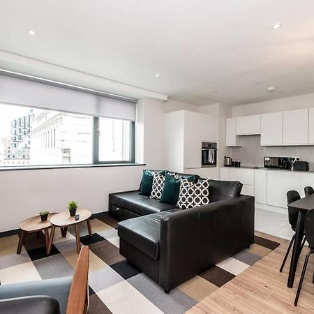 Waterfront Apartment With View Of Liver Building Liverpool Exterior photo